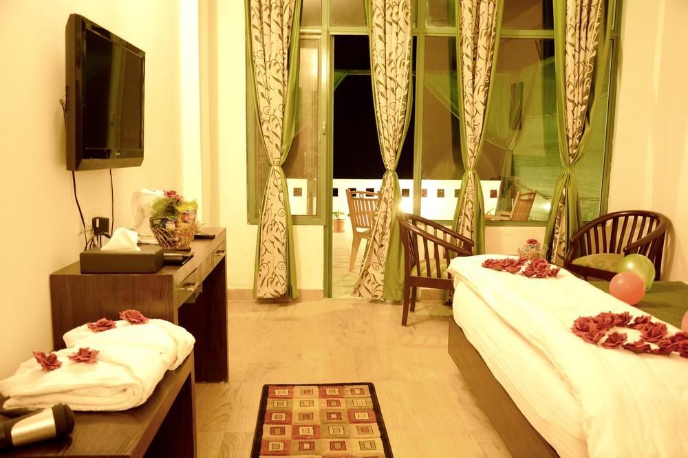 Lans Castle Hotel Lansdowne Kültér fotó